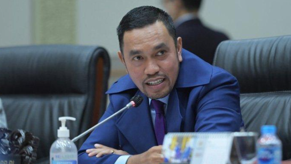 Ahmad Sahroni Hanya Dirotasi Bukan Dicopot dari Jabatan Usai Ucapannya Dinilai Picu Demo 28 Agustus