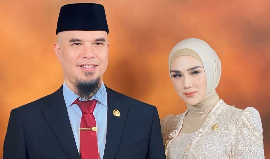 Ahmad Dhani dan Mulan Jameela Suap-suapan di Momen Lebaran, Banyak yang Baper