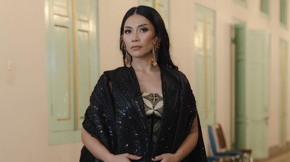 Nonton Musikal Anggun, Visual Putri Cantik Disebut Mirip Ariana Grande