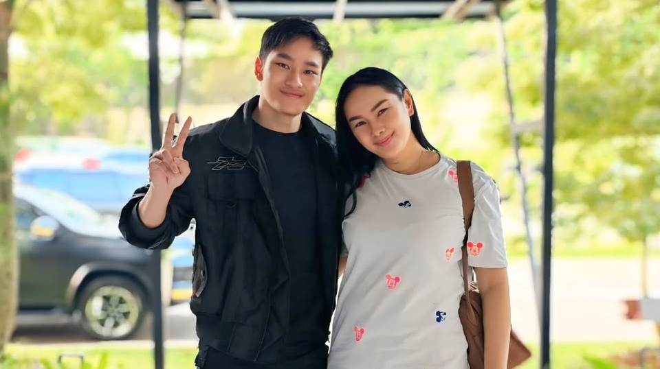 Kalina Oktarani Bikin Usaha Es Teler usai Diberi Azka Corbuzier Rp50 Juta