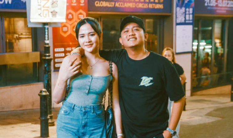 Foto Jadul Bella Bonita Viral, Reaksi Denny Caknan dan Ibu Cunda Bikin Ngakak!