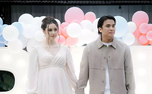 Di Balik Layar Gender Reveal Billy & Vika: Terkuak, Dari Rencana Rahasia Hingga Pesta yang Tak Terduga