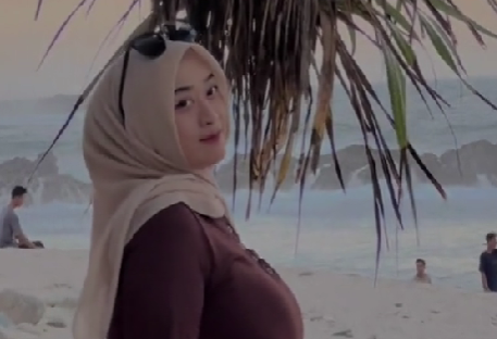 Profil Suami Bu Guru Salsa Menikah usai Viral Video Syur