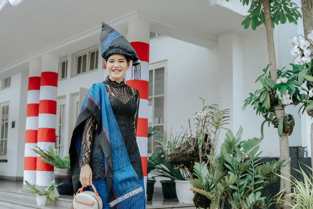 Kahiyang Ayu Anak Jokowi Tutup Pidato dengan Melet, Langsung Dirujak Warganet