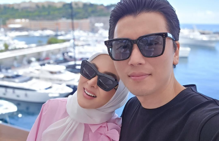 Syahrini Perdana Live TikTok, Aksi Manja Istri Reino Barack Bikin Gemes!