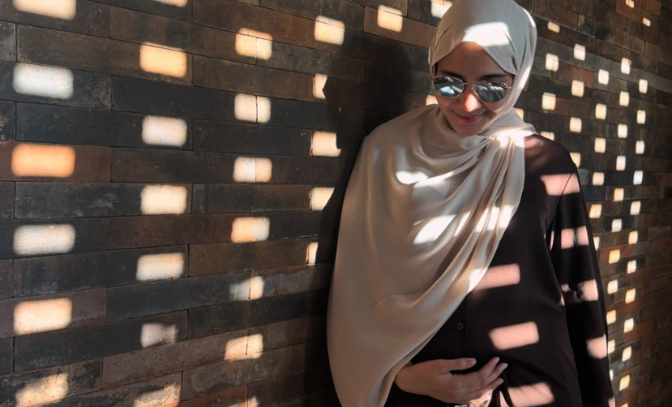 Zaskia Sungkar Hamil Anak Ketiga Usai Adopsi Putri Cantik Bernama Humaira