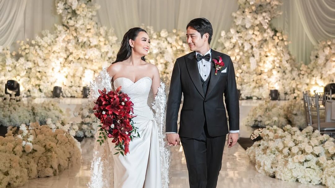 Amanda Manopo & Kenny Austin Tunda Bulan Madu, Ini Alasannya