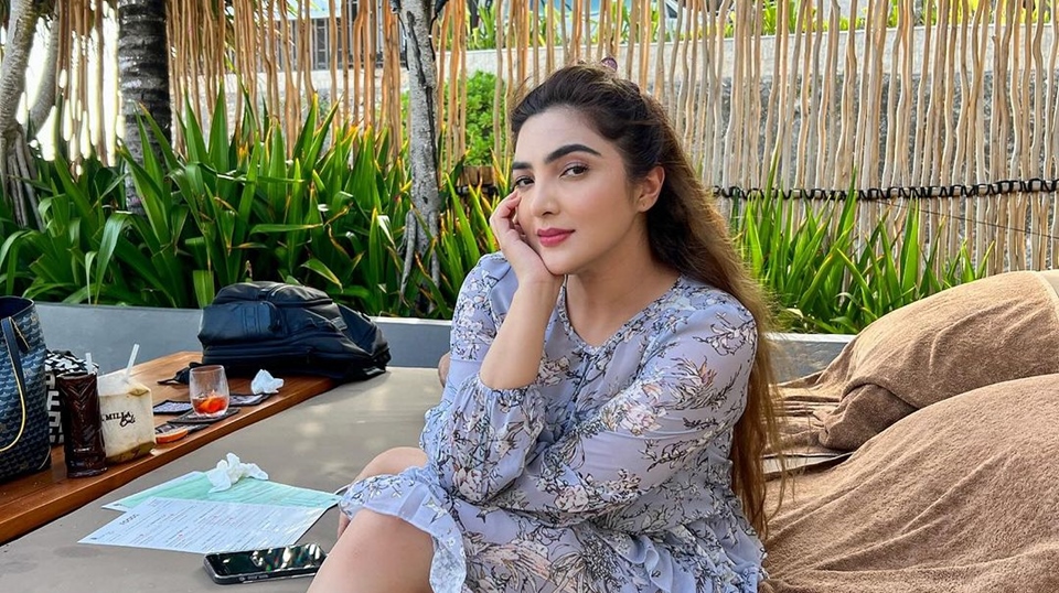 Lumiere, Cake Shop Ashanty Saking Cantiknya Netizen Kira Toko Skincare