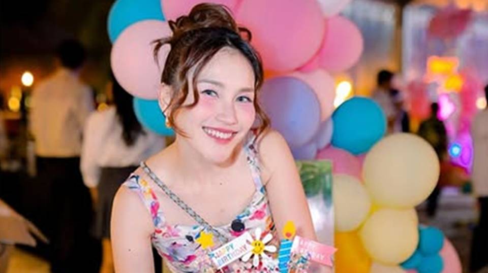 Kocak, Ayu Ting Ting Tak Tahu Cara Pesan Makanan Online Hingga Berujung Drama