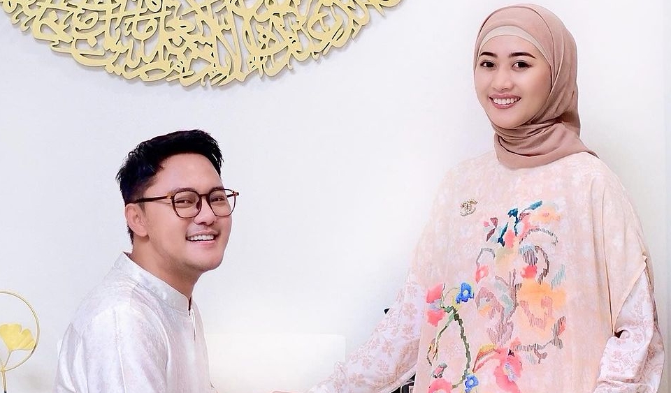 Dibully Tua dan Gak Cantik, Istri Danang DA Beri Jawaban Berkelas