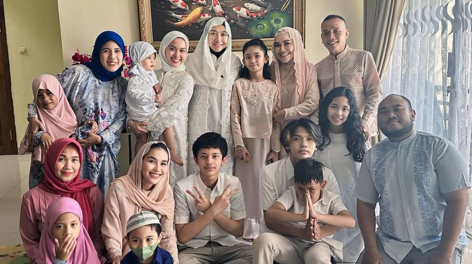 Tissa Biani Anggap Dul Jaelani Paket Lengkap: Bisa Jadi Bapak, Kakak, Pasangan
