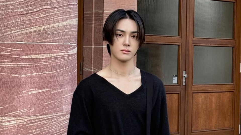 Ju Haknyeon Muncul Beri Klarifikasi, Bantah Tegas Isu Terlibat Prostitusi