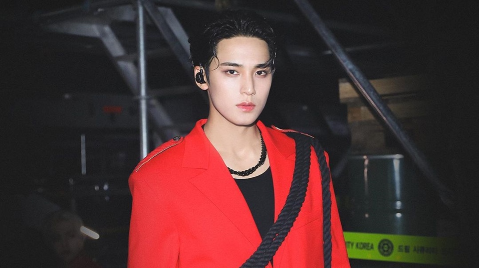 Mingyu SEVENTEEN Muncul di Story Instagram Putri Tanjung, Calon Brand Ambassador?