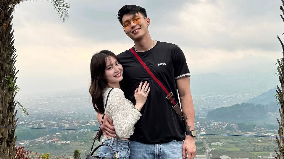 Nita Vior dan Vincent Kosasih Umumkan Kehamilan: Hello Baby V