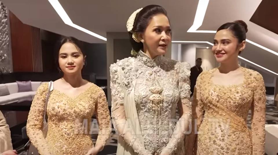 Maia Estianty Gak Beri Seragam Buat Syifa Hadju & Tissa Biani di Nikahan Al Ghazali, Alasannya...